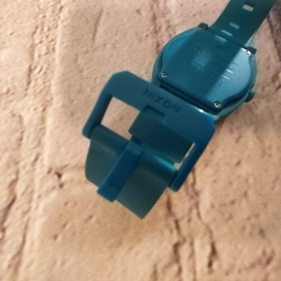 Nixon Watch Minimal Blue Time Teller - Picture 13 of 13